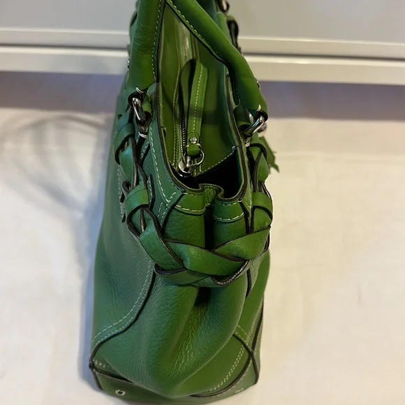 Coach Green Pebbled Leather Handabag - Picture 2 of 3